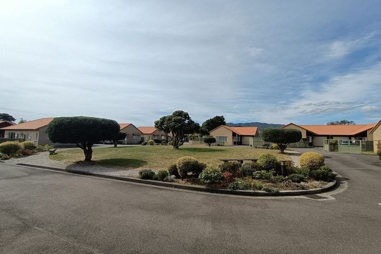 Photo of property in 8 Pattie Street, Petone, Lower Hutt, 5012