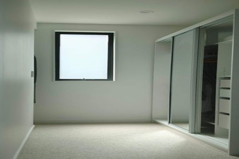 Photo of property in 10 Satchell Way, Kaiwharawhara, Wellington, 6035