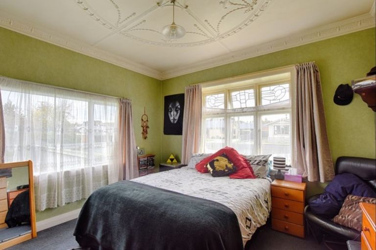 Photo of property in 6 Irving Street, Gore, 9710