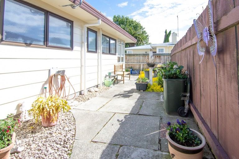 Photo of property in 89 College Street, Awapuni, Palmerston North, 4412