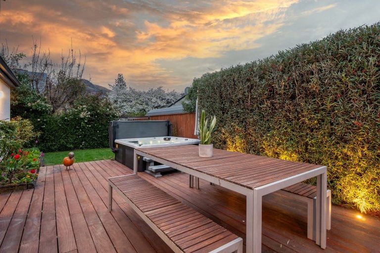 Photo of property in 22 Shaw Street, Arrowtown, 9302