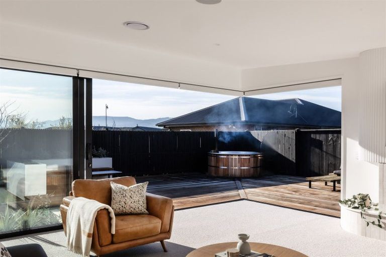 Photo of property in 15 Armadale Street, Mosgiel, 9024