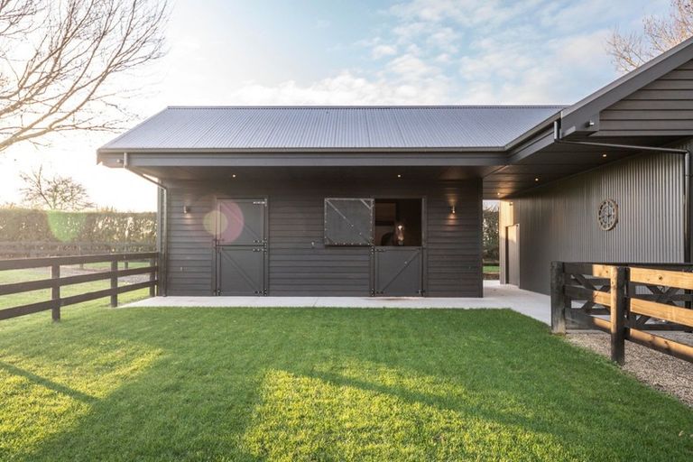 Photo of property in 119 Racecourse Road, Cambridge, 3493