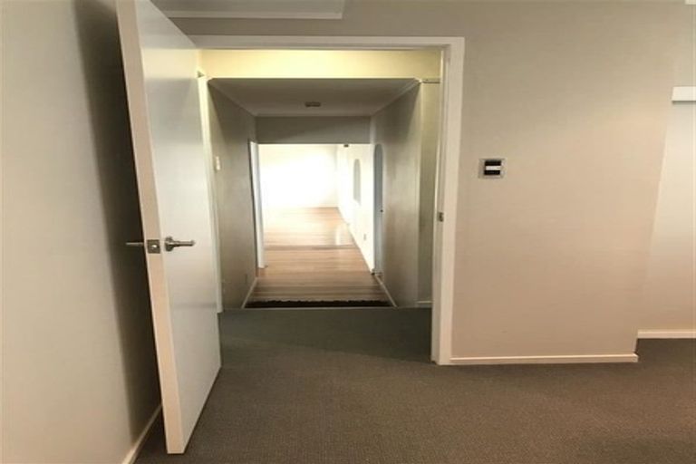 Photo of property in 20 Trig Road, West Harbour, Auckland, 0618