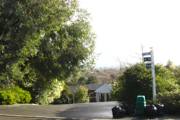 Photo of property in 1/5 Indira Lane, Cashmere, Christchurch, 8022