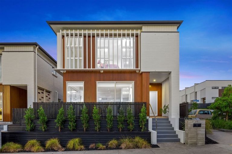 Photo of property in 11 Frances Bryers Road, Hobsonville, Auckland, 0616