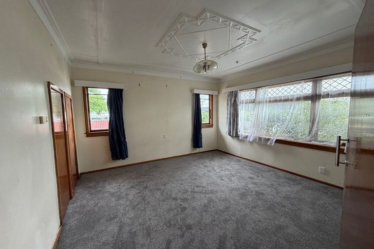 Photo of property in 105 Alexandra Crescent, Hastings, 4122