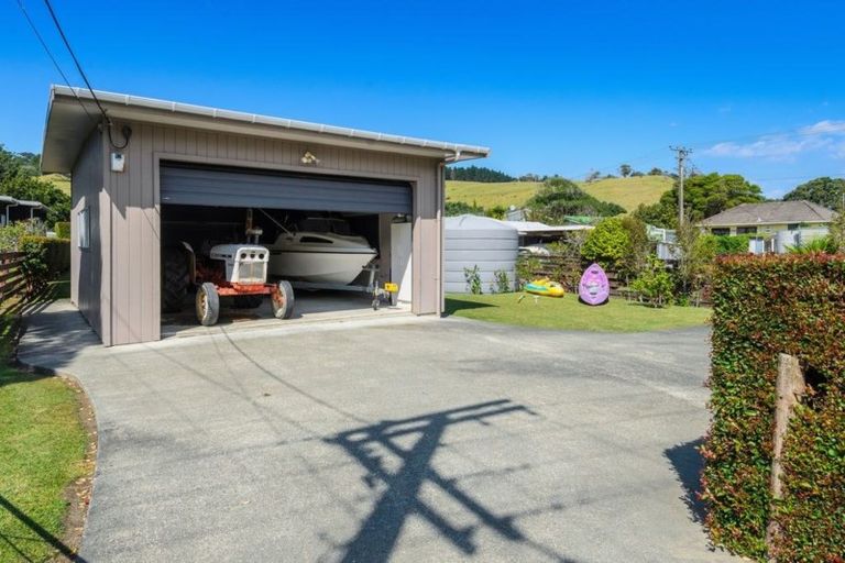 Photo of property in 34 Campbells Road, Pine Hill, Dunedin, 9010