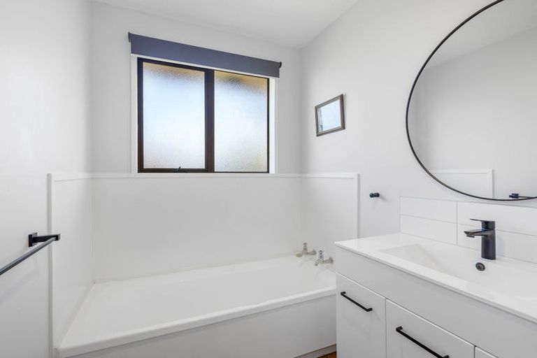 Photo of property in 31i O'briens Road, Sockburn, Christchurch, 8042