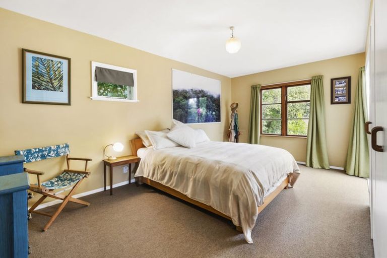 Photo of property in 54 View Road, Houghton Bay, Wellington, 6023