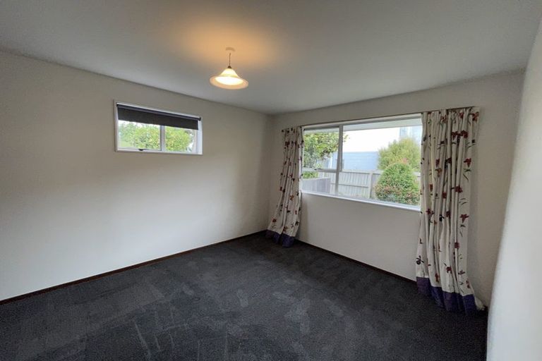 Photo of property in 2/26a Colligan Street, Upper Riccarton, Christchurch, 8041