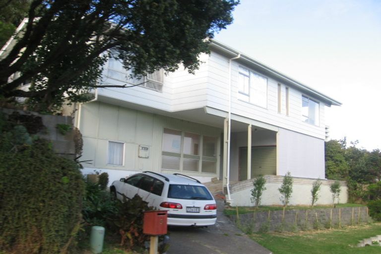 Photo of property in 5 Brora Crescent, Papakowhai, Porirua, 5024
