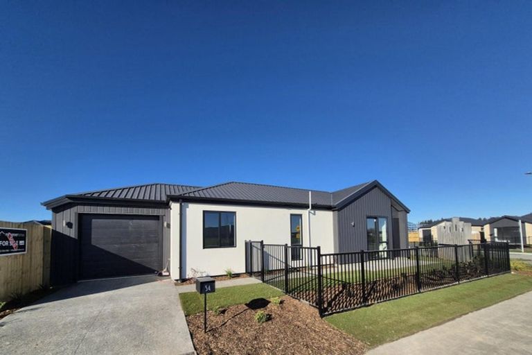 Photo of property in 54 Blakes Road, Belfast, Christchurch, 8051