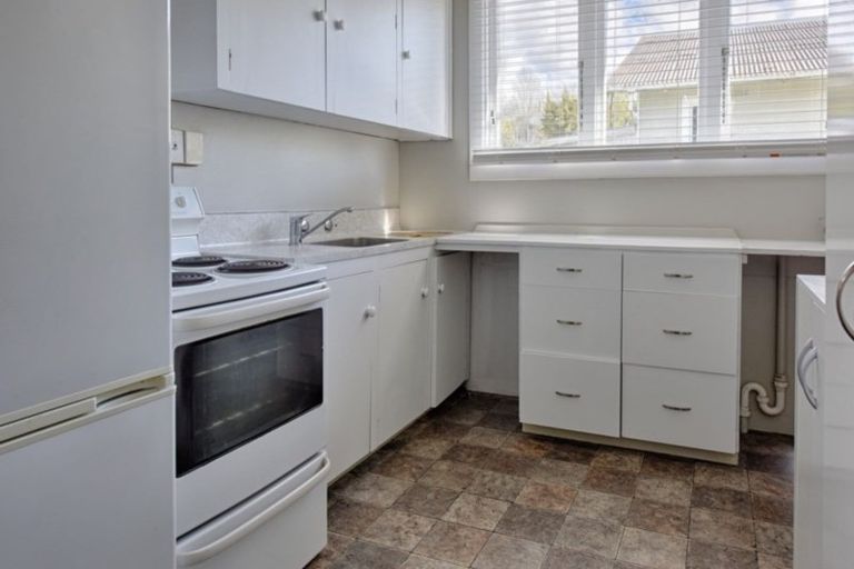 Photo of property in 6 Howard Street, Gore, 9710