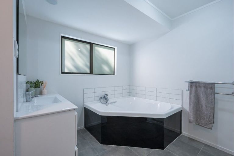 Photo of property in 17 Te Ata Place, Atawhai, Nelson, 7010