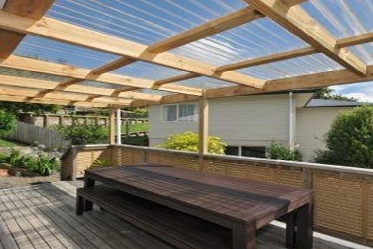 Photo of property in 27 Mamaku Rise, Welcome Bay, Tauranga, 3112