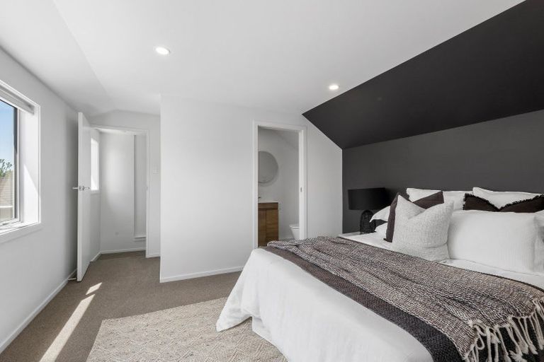 Photo of property in 2/726 Main North Road, Belfast, Christchurch, 8051