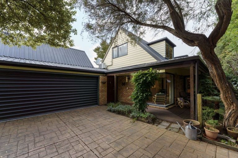 Photo of property in 34 Riverview Street, Beckenham, Christchurch, 8023