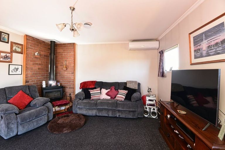 Photo of property in 15 Manchester Street, Tinwald, Ashburton, 7700