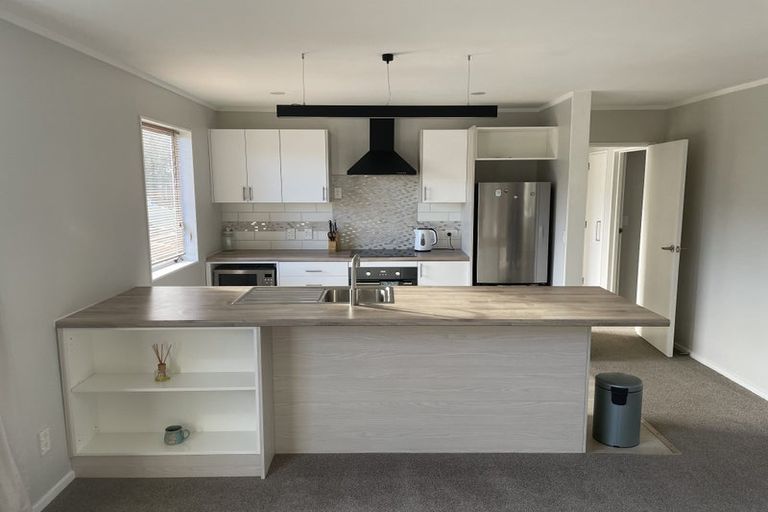 Photo of property in 2/193 Jackson Street, Petone, Lower Hutt, 5012