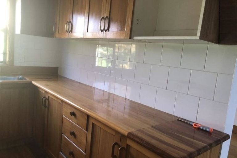 Photo of property in 69 Holloway Street, Carterton, 5713