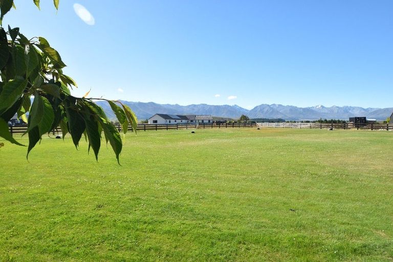 Photo of property in 5 Homestead Avenue, Twizel, 7999