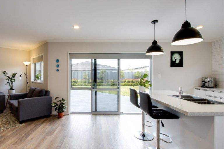 Photo of property in 4 Aparima Place, Awatoto, Napier, 4110