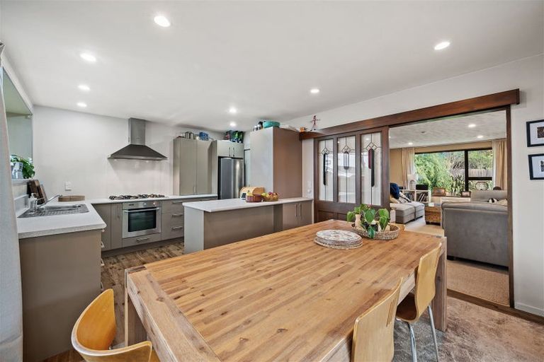 Photo of property in 10a Geraldo Place, Russley, Christchurch, 8042