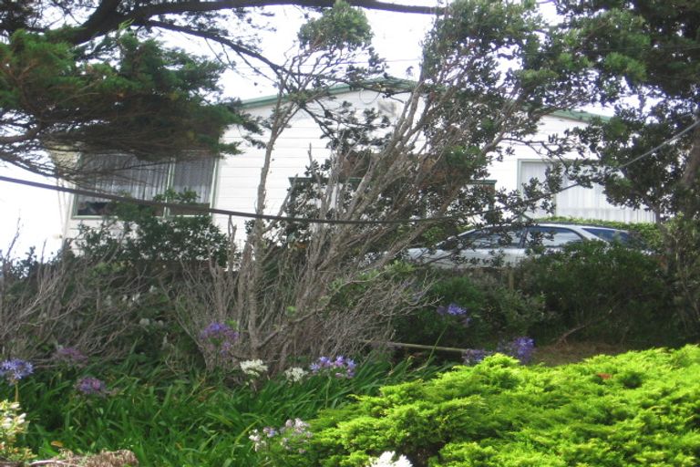 Photo of property in 85a Karepa Street, Brooklyn, Wellington, 6021