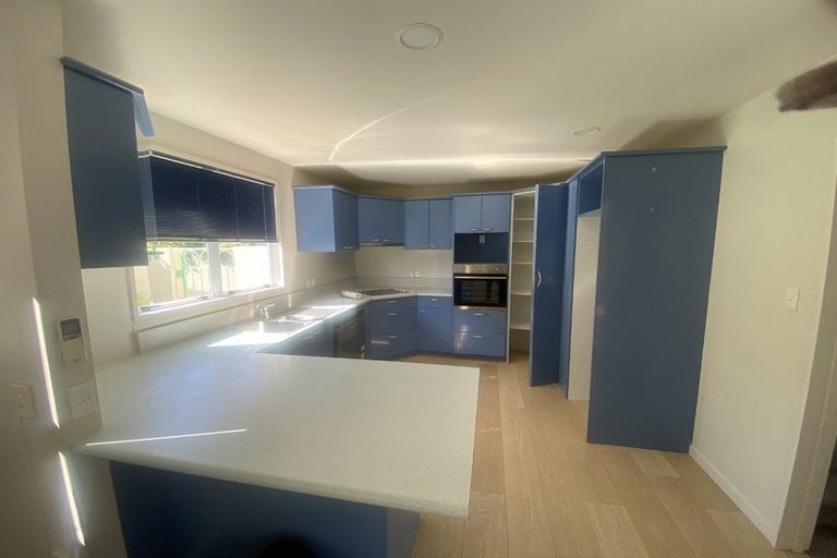 Photo of property in 1/5a Madeley Road, Mount Pleasant, Christchurch, 8081