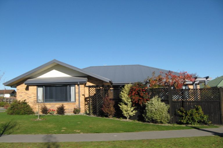 Photo of property in 41 Sefton Street, Belfast, Christchurch, 8051