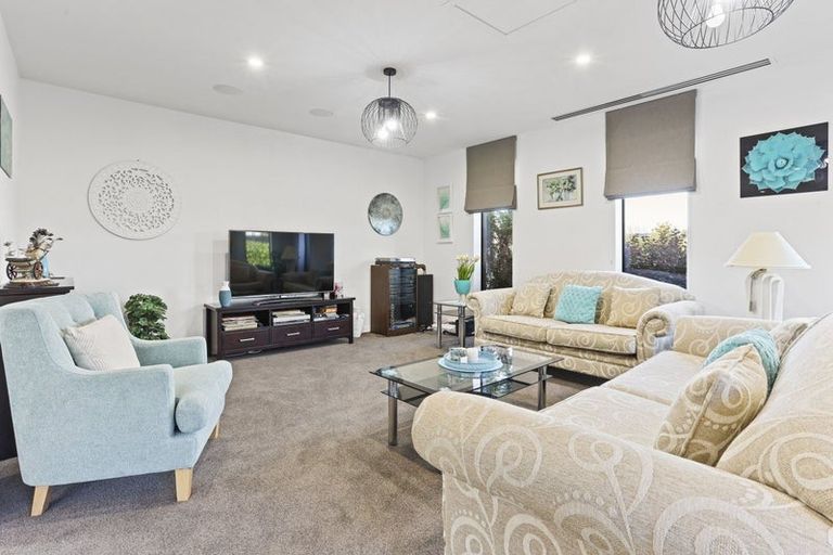 Photo of property in 12 Sloan Avenue, Rangiora, 7400