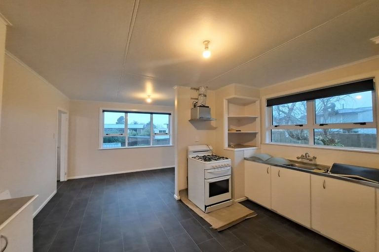 Photo of property in 85a Wrantage Street, Westown, New Plymouth, 4310