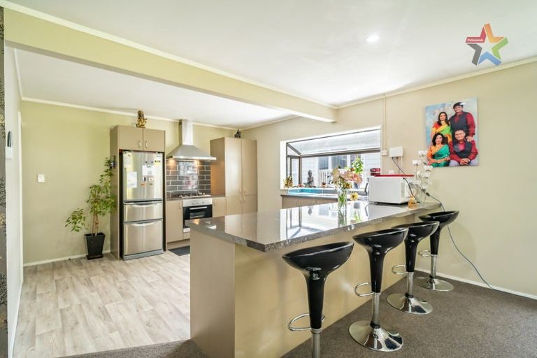 Photo of property in 131 Wainuiomata Road, Wainuiomata, Lower Hutt, 5014