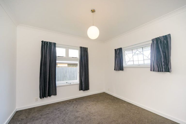 Photo of property in 57b Crewe Crescent, Hokowhitu, Palmerston North, 4410