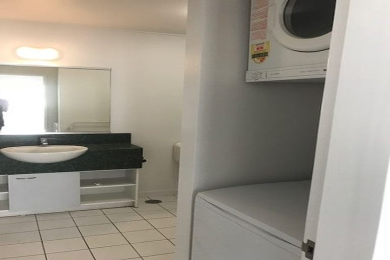 Photo of property in Dixonlane Apartments, 16/7 Feltex Lane, Te Aro, Wellington, 6011