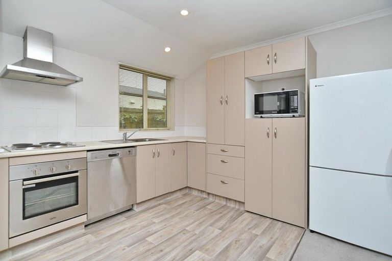 Photo of property in 25a Silvester Street, Woolston, Christchurch, 8023