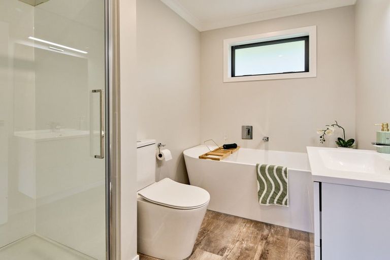 Photo of property in 37a Pembroke Street, Tawa, Wellington, 5028