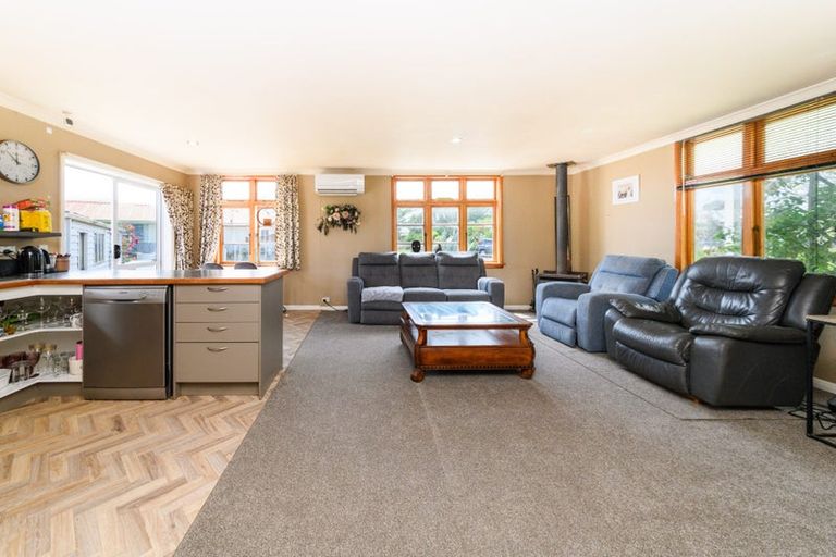 Photo of property in 3 Phillips Street, Sanson, 4817