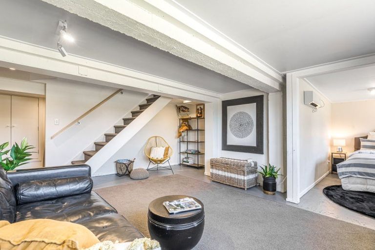 Photo of property in 279 Glengarry Road, Glen Eden, Auckland, 0602