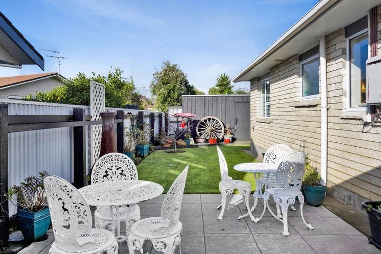 Photo of property in 24b Surrey Street, Hawera, 4610