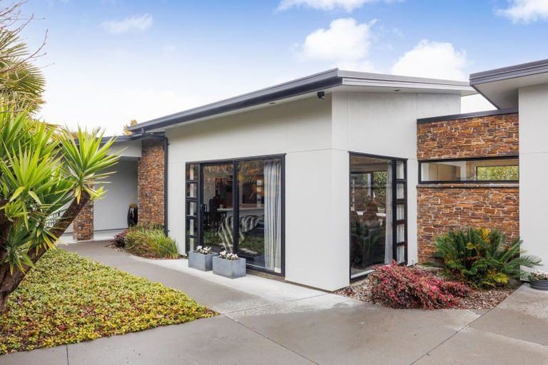 Photo of property in 24a Ihaka Street, Hokowhitu, Palmerston North, 4410