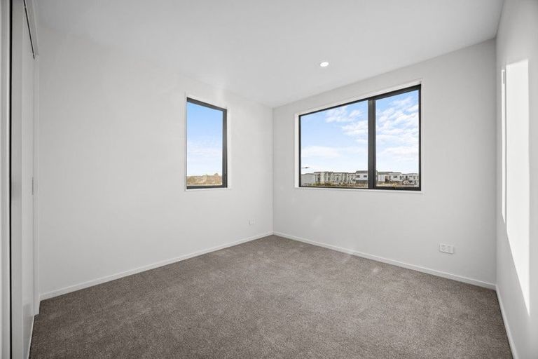 Photo of property in 34 Corporal Street, Papakura, 2110