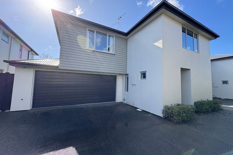 Photo of property in 2/27 Sherborne Street, St Albans, Christchurch, 8014