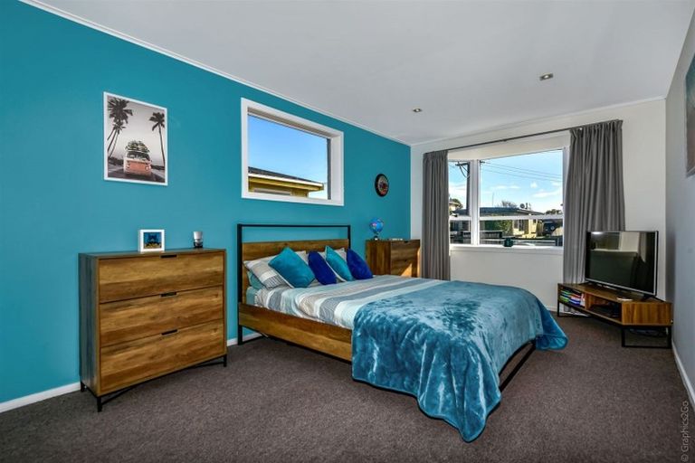 Photo of property in 43 Effingham Street, North New Brighton, Christchurch, 8083