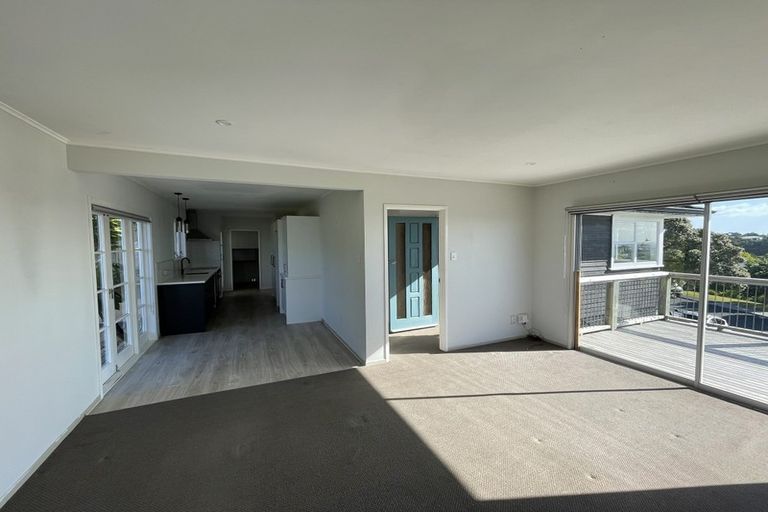 Photo of property in 33 Seon Place, Birkdale, Auckland, 0626