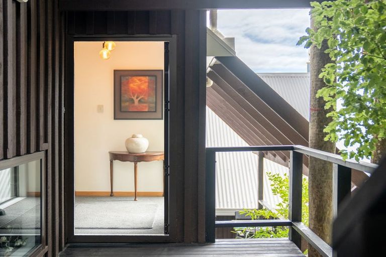 Photo of property in 245 Cannon Hill Crescent, Mount Pleasant, Christchurch, 8081