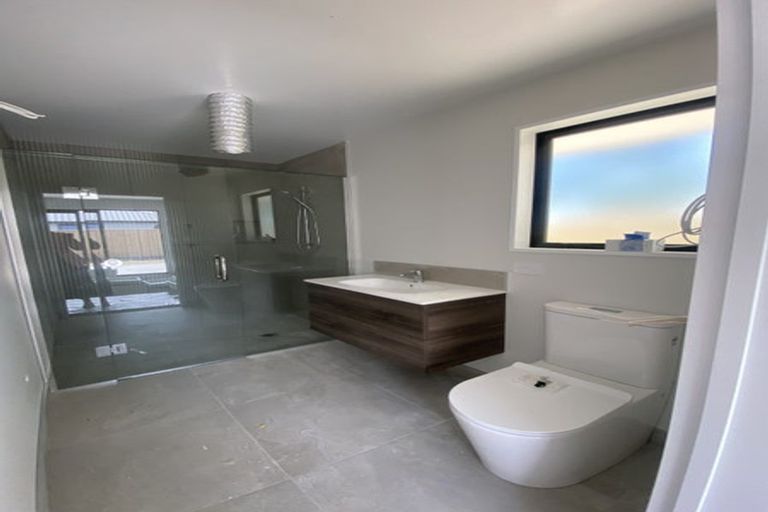 Photo of property in 19 Crossley Avenue, Woodend, 7610