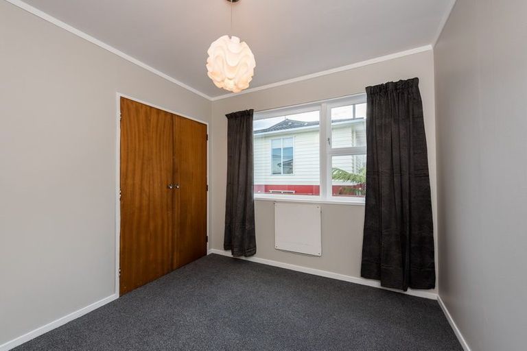 Photo of property in 41 Chartwell Drive, Crofton Downs, Wellington, 6035