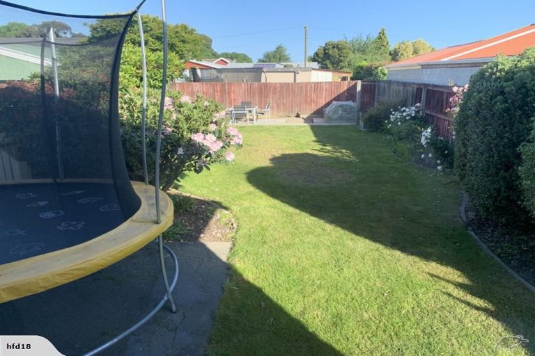 Photo of property in 19 Leacroft Street, Bishopdale, Christchurch, 8053